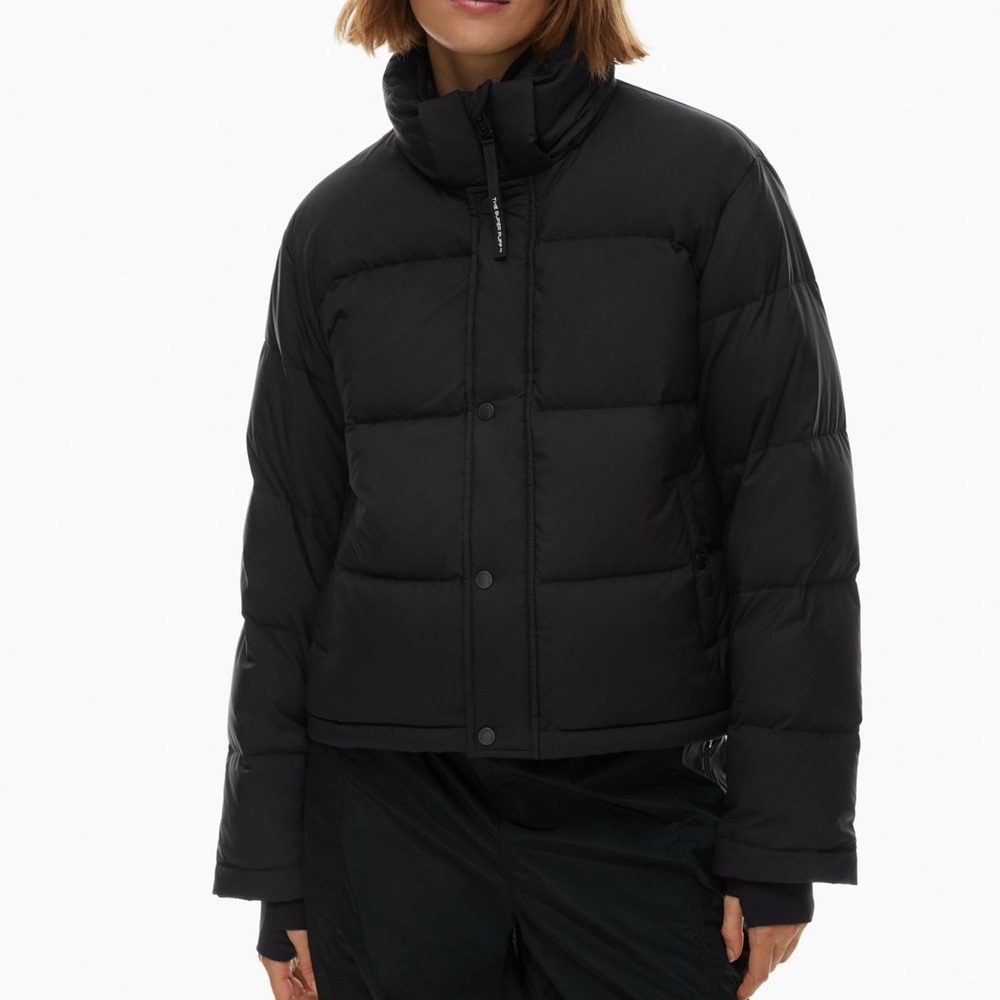 Super Puff Shorty- Black